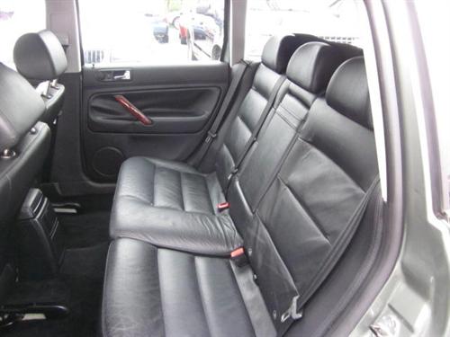 Volkswagen Passat 2003 photo 5