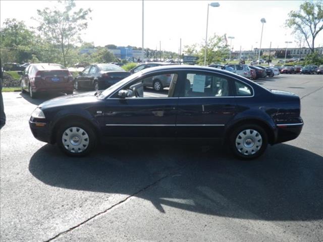 Volkswagen Passat 2003 photo 3