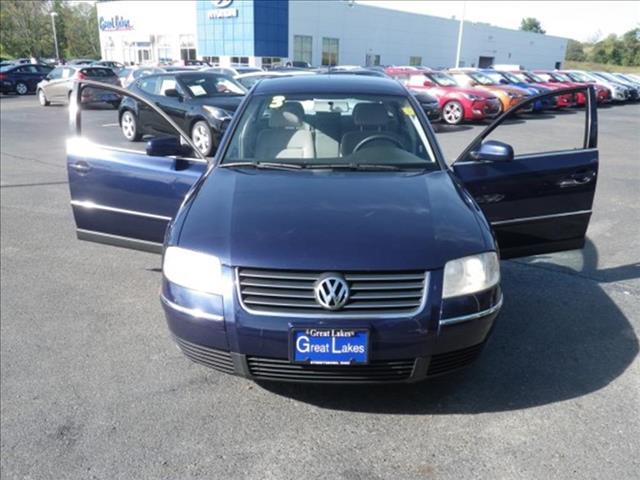 Volkswagen Passat 2003 photo 4