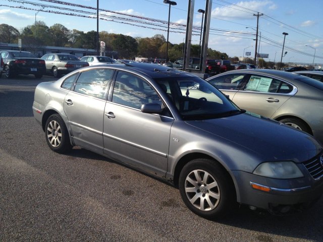 Volkswagen Passat 2003 photo 3