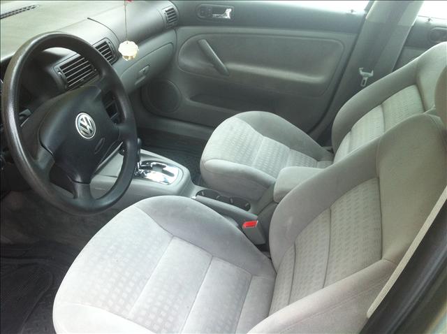 Volkswagen Passat Unknown Sedan