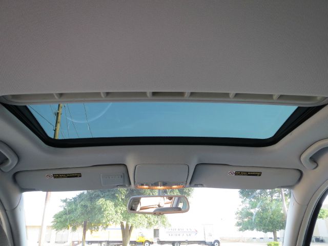 Volkswagen Passat 2003 photo 2