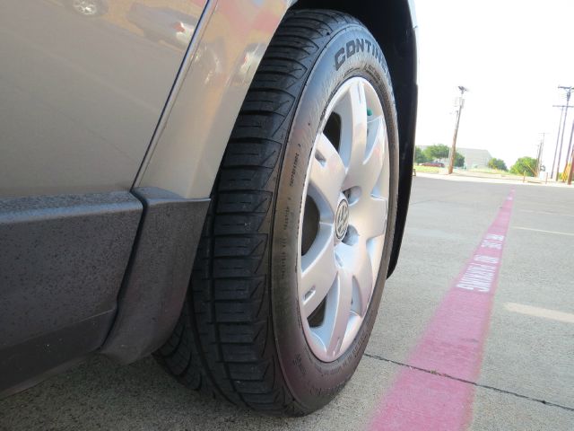 Volkswagen Passat 2003 photo 7