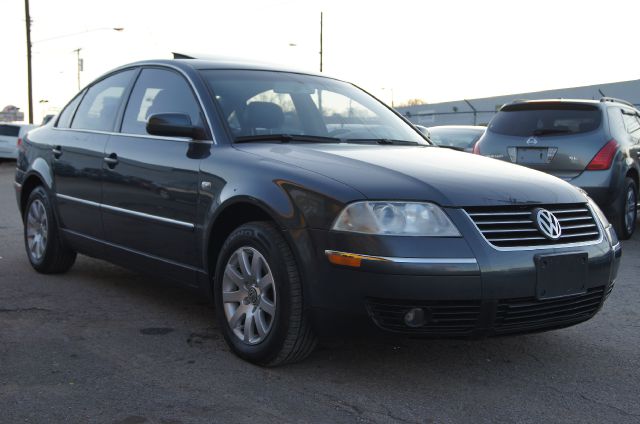 Volkswagen Passat 2003 photo 4