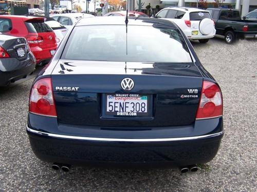 Volkswagen Passat 2003 photo 3