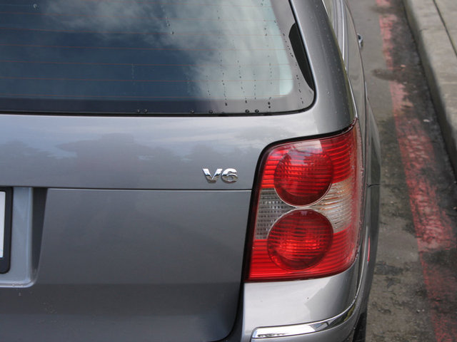 Volkswagen Passat 2003 photo 1