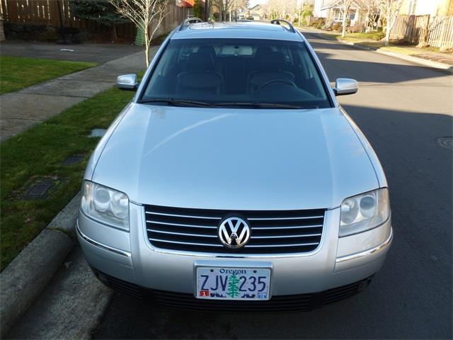 Volkswagen Passat 2003 photo 2