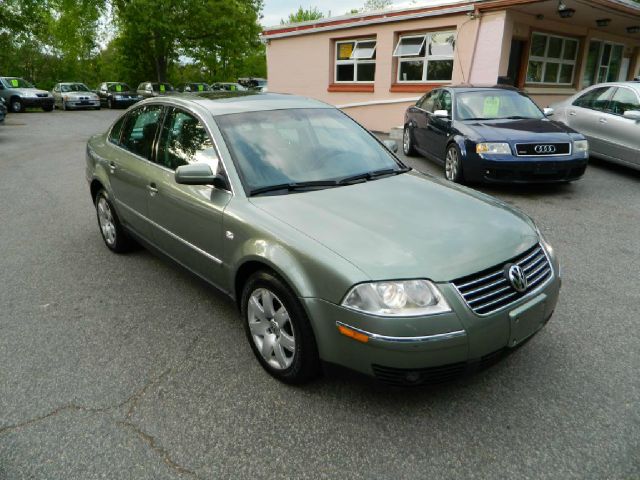 Volkswagen Passat 2003 photo 7