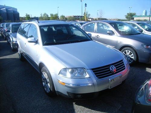 Volkswagen Passat 2003 photo 2
