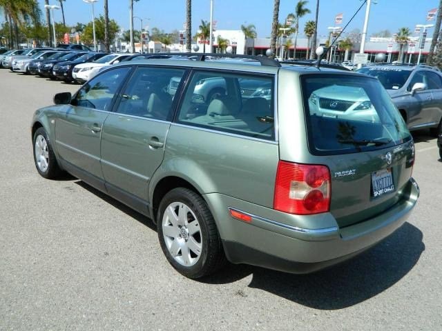 Volkswagen Passat 2003 photo 3