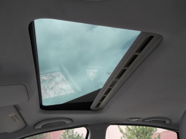 Volkswagen Passat 2003 photo 11