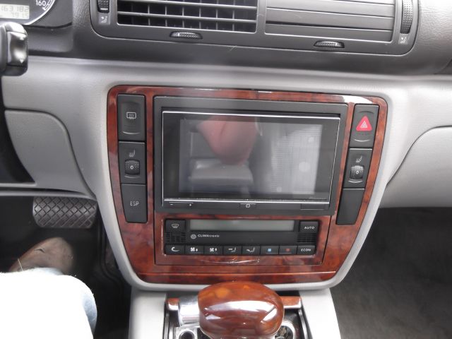 Volkswagen Passat 2003 photo 9