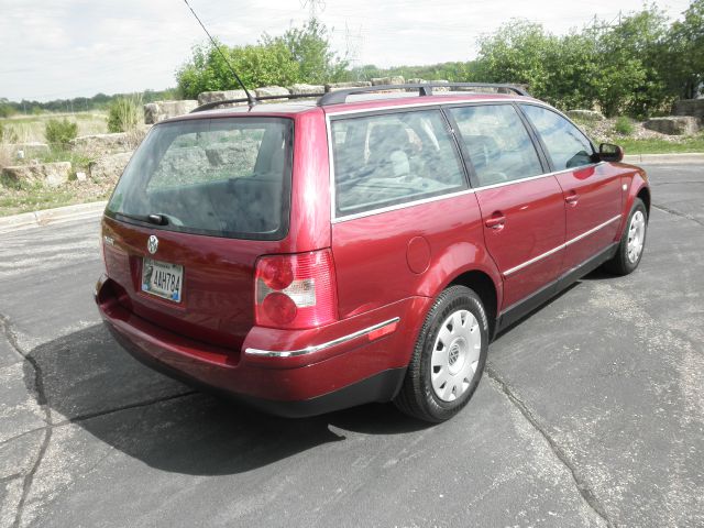 Volkswagen Passat 2003 photo 10