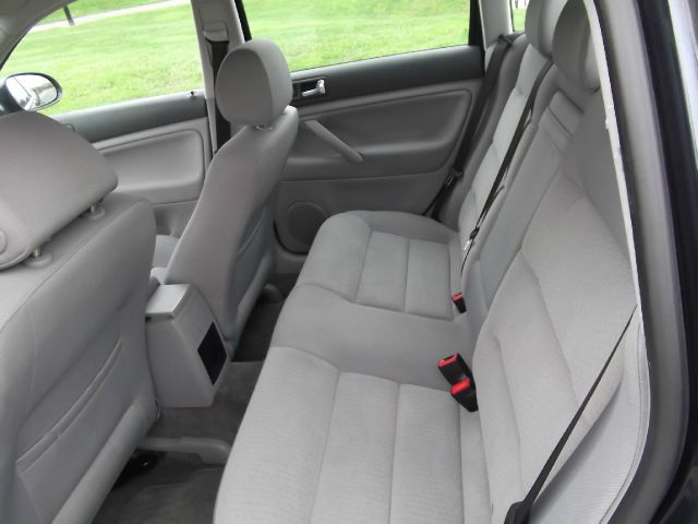 Volkswagen Passat 2004 photo 4