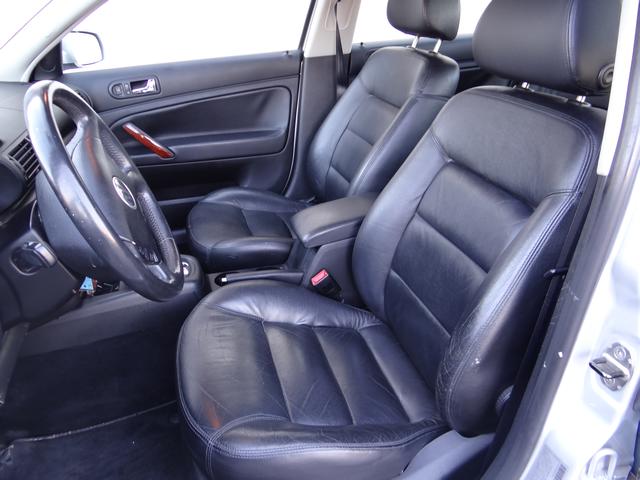 Volkswagen Passat 2004 photo 1