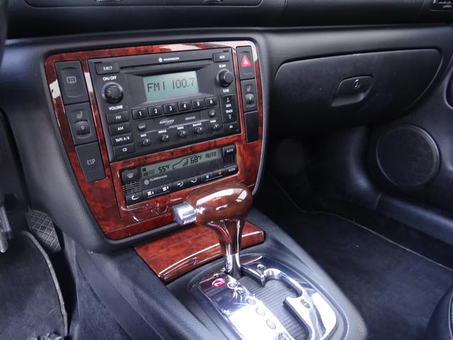 Volkswagen Passat 2004 photo 3