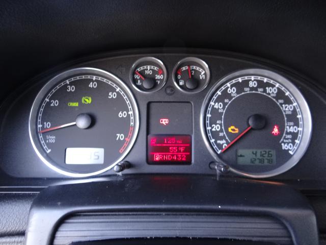 Volkswagen Passat 2004 photo 4