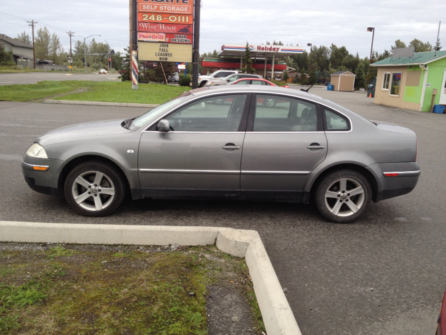 Volkswagen Passat 2004 photo 2