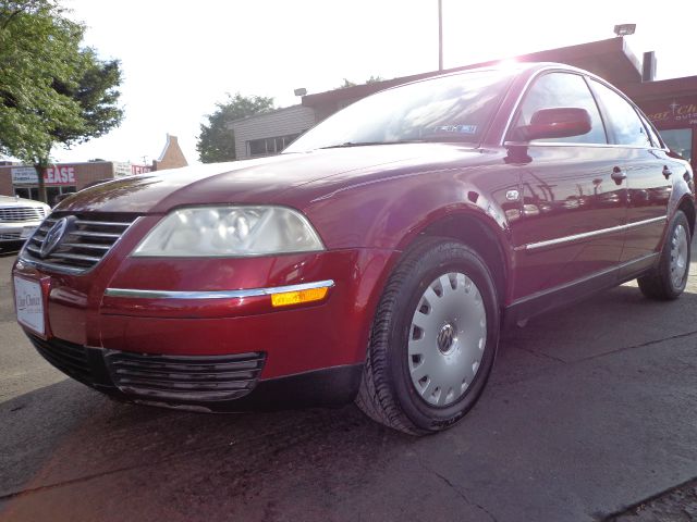 Volkswagen Passat 2004 photo 2