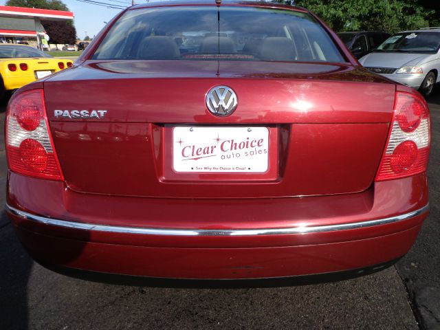 Volkswagen Passat 2004 photo 3