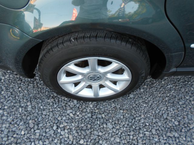 Volkswagen Passat 2004 photo 2