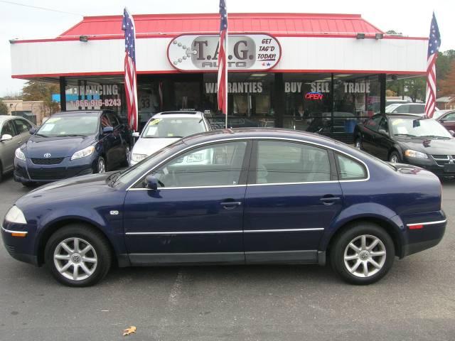 Volkswagen Passat 2004 photo 1