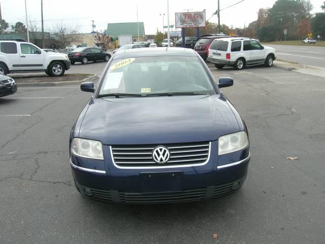 Volkswagen Passat 2004 photo 4