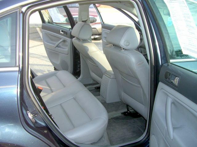 Volkswagen Passat 2004 photo 11