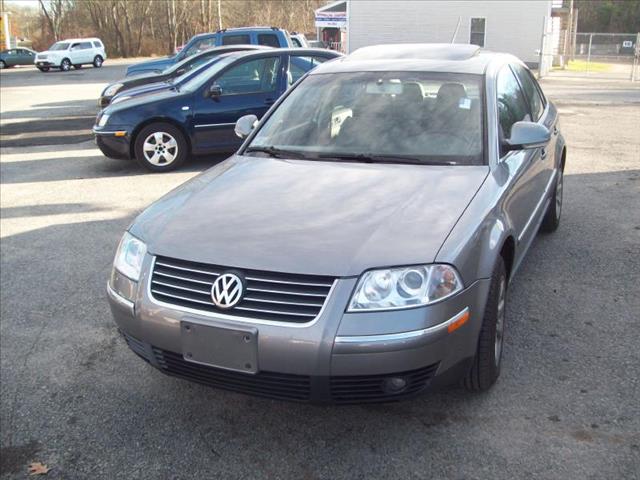 Volkswagen Passat 2004 photo 3