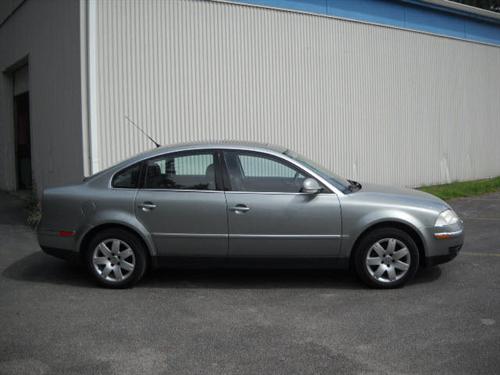 Volkswagen Passat 2005 photo 1