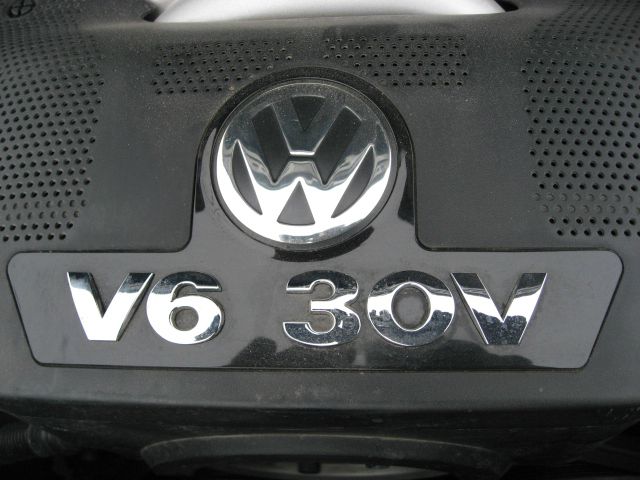 Volkswagen Passat 2005 photo 2