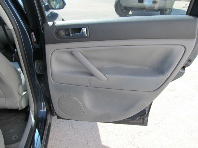 Volkswagen Passat 2005 photo 3