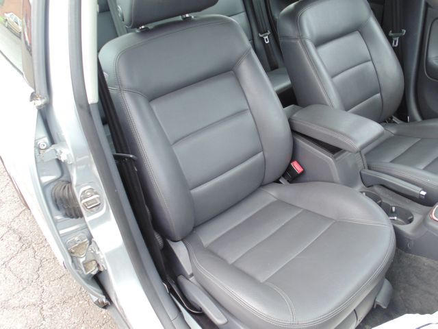 Volkswagen Passat 2005 photo 4