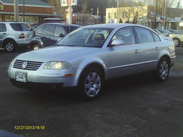 Volkswagen Passat 2005 photo 1