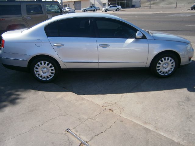 Volkswagen Passat 2006 photo 4
