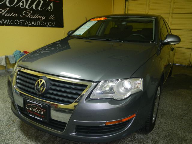 Volkswagen Passat 2006 photo 2