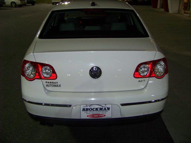 Volkswagen Passat 2006 photo 3