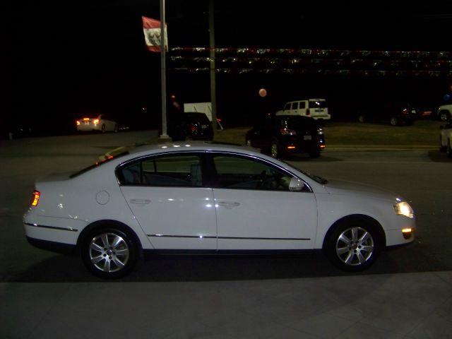 Volkswagen Passat 2006 photo 4
