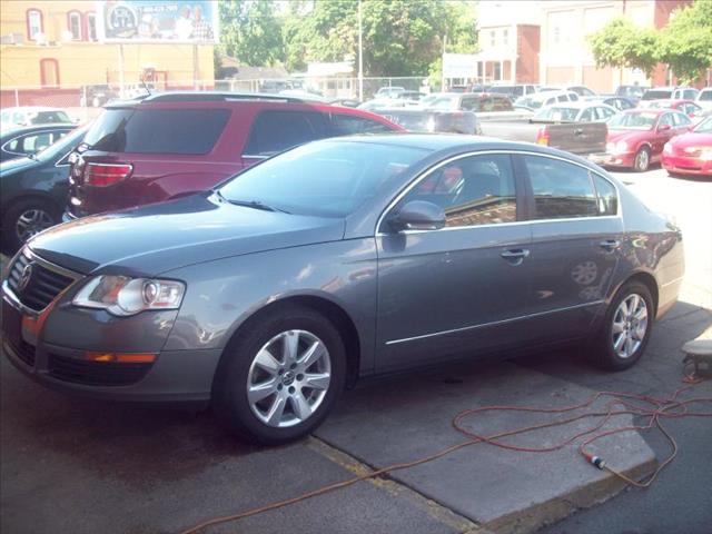 Volkswagen Passat 2006 photo 1