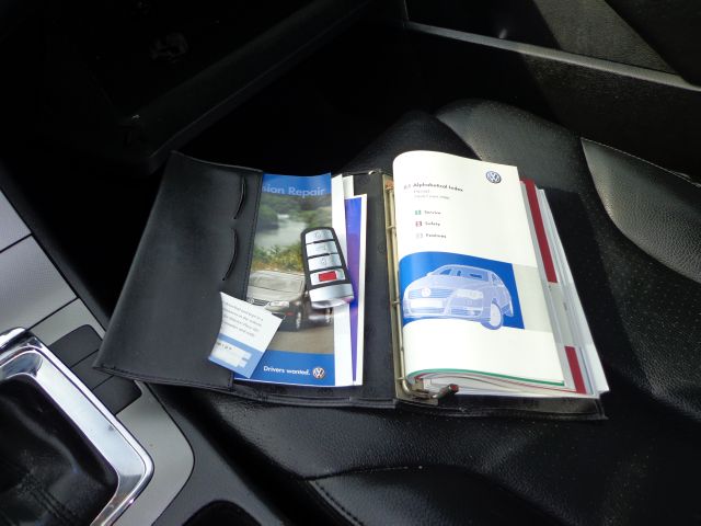 Volkswagen Passat 2006 photo 17