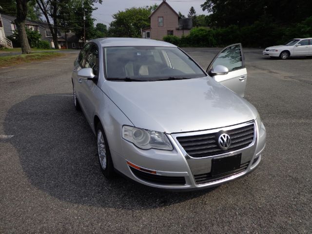 Volkswagen Passat 2006 photo 2