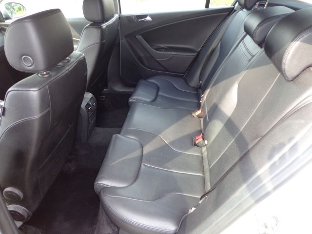 Volkswagen Passat 2006 photo 20