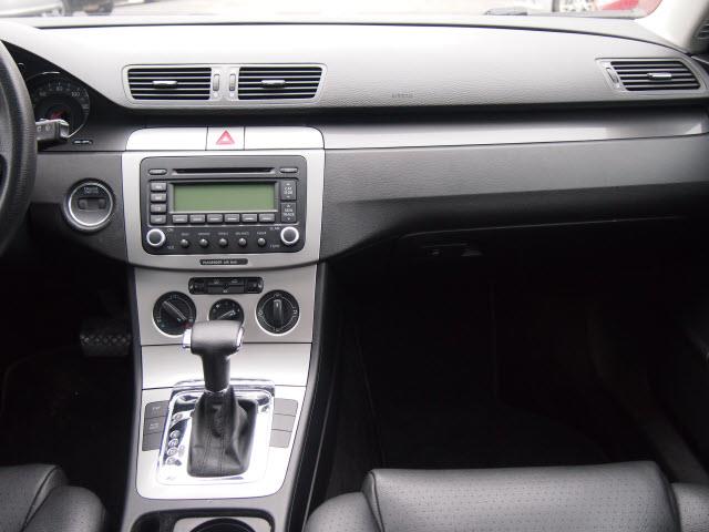 Volkswagen Passat 2006 photo 5