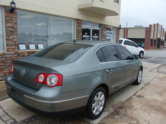 Volkswagen Passat 2007 photo 2