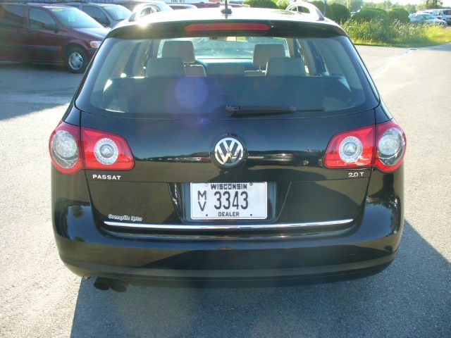 Volkswagen Passat 2007 photo 2