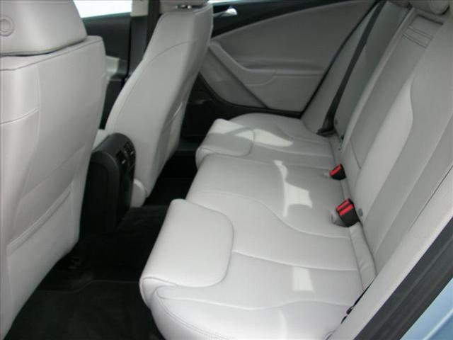 Volkswagen Passat 2007 photo 5