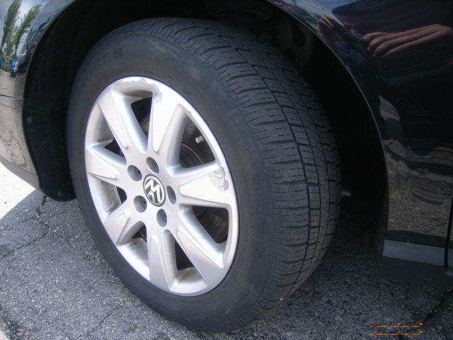 Volkswagen Passat 2007 photo 11