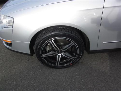 Volkswagen Passat 2007 photo 1