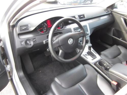 Volkswagen Passat 2007 photo 2