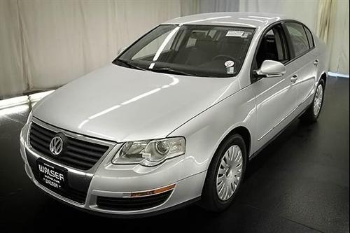 Volkswagen Passat Touring W/ Stow-n-go Other